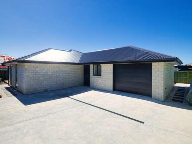 House for sale in Marlborough