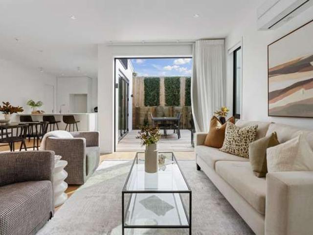 House for sale in Takapuna