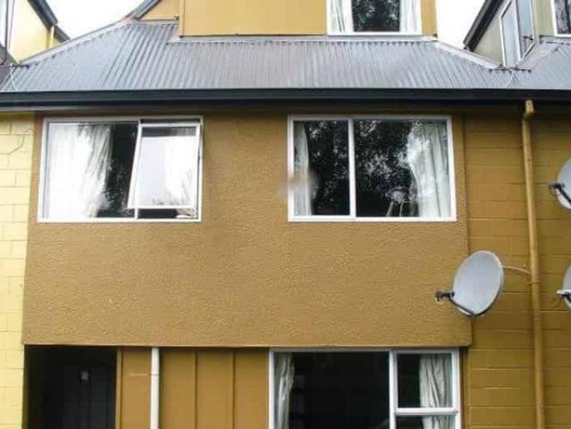 House for rent in Otakou