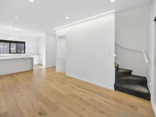Townhouse for rent in Balmoral