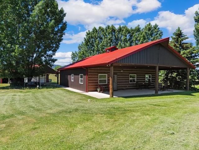 House for sale in Saint Ignatius, Montana