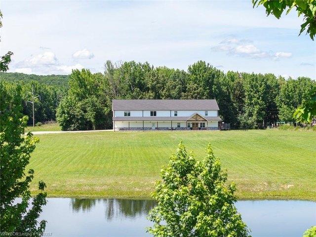 House for sale in Ark