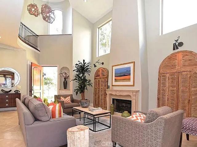 House for sale in Tree Section, Manhattan Beach