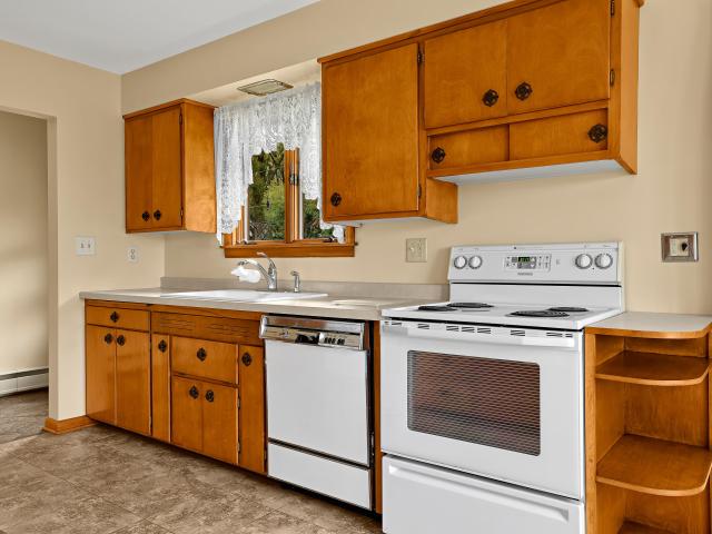 House for sale in Bluffside, La Crosse