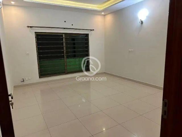 Apartment for sale in Rawalpindi, Askari 14