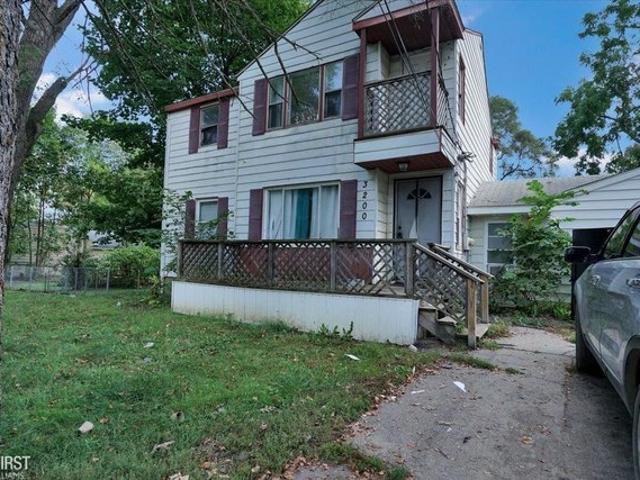 House for sale in Genesee, Lansing