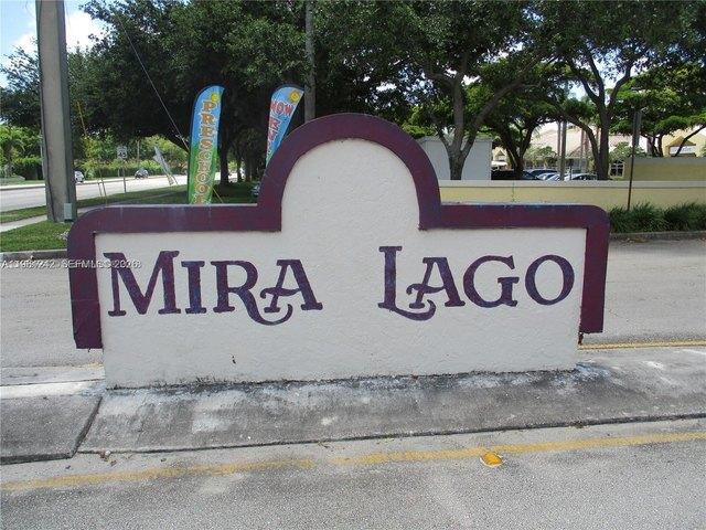 Condo for sale in Oakland Park, Florida