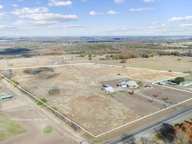 House for sale in Hubbard, Texas