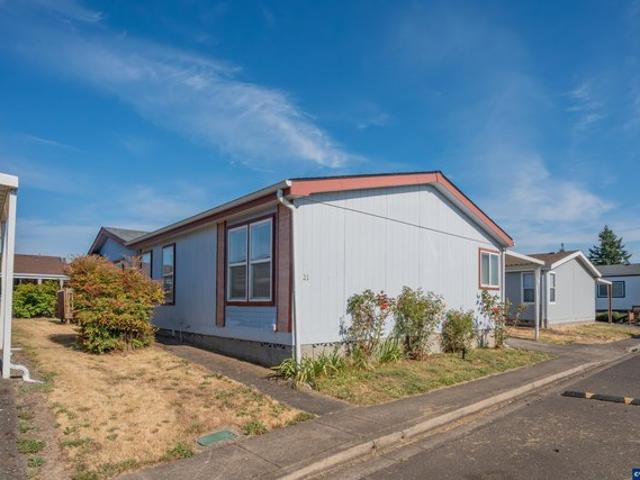 House for sale in Oregonia
