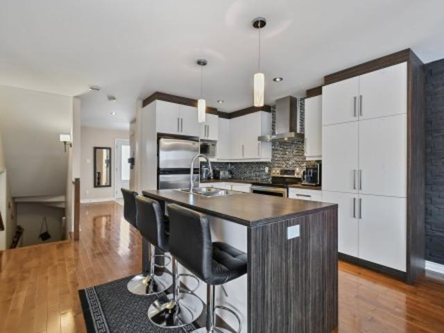 House for sale in Longueuil, Quebec