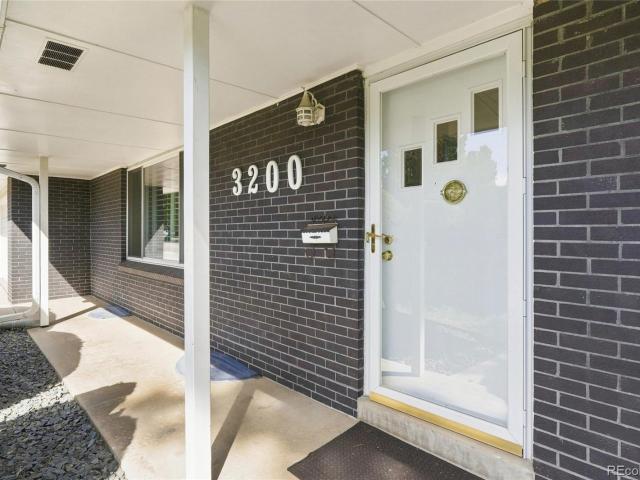 House for sale in Arapahoe, Colorado