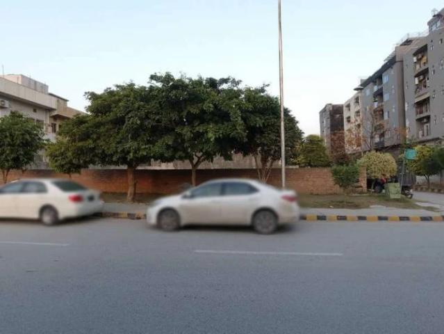 Land for sale in Islamabad