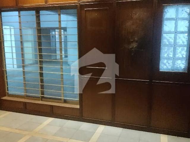Office for rent in کراچی ڈویژن, North Waziristan
