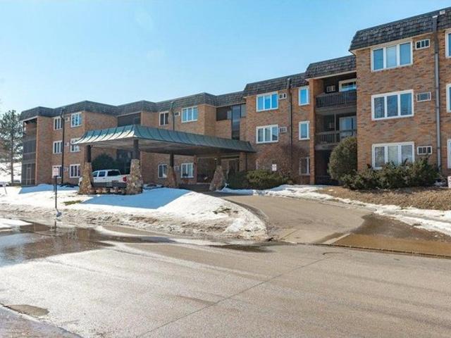 Condo for sale in Hennepin, Minnesota