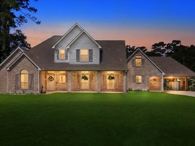 House for sale in Magnolia, Texas