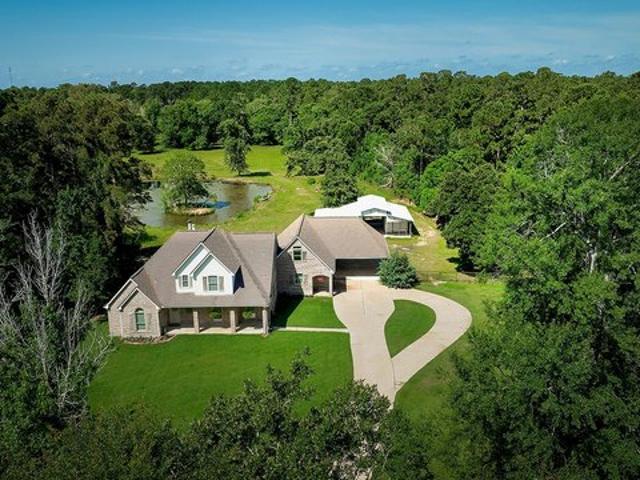 House for sale in Magnolia, Texas