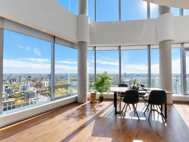 Condo for sale in Government Centre, Edmonton
