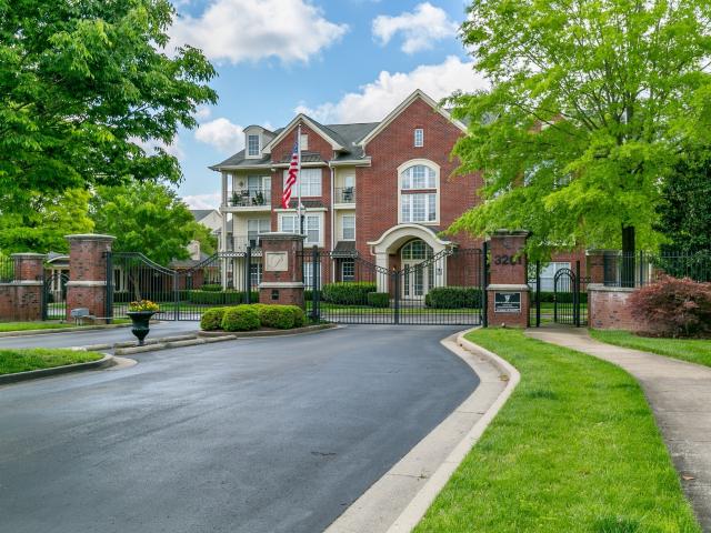 Condo for sale in Franklin