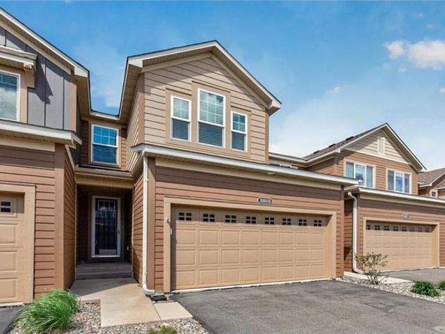 Townhouse for sale in Woodbury, Minnesota