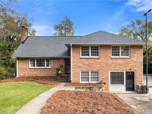 House for sale in Pfafftown, North Carolina