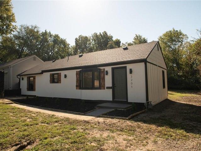 House for sale in Shawnee Heights, Kansas City