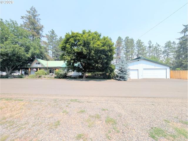 House for sale in Oregonia