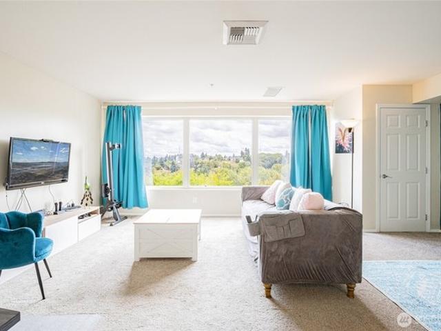 Condo for sale in Tacoma, Washington