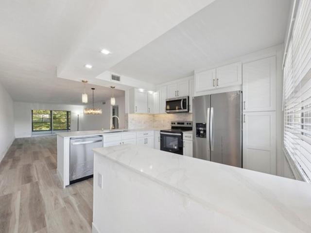 Condo for sale in Coconut Creek, Broward County