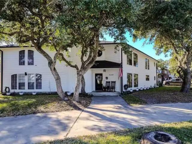 House for sale in Corpus Christi