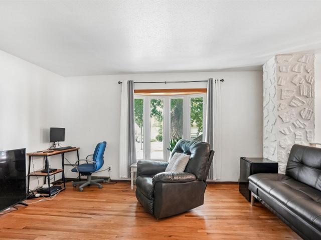 House for sale in Sheridan Park, Des Moines