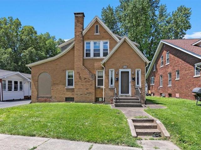 House for sale in Belleville, Saint Clair County