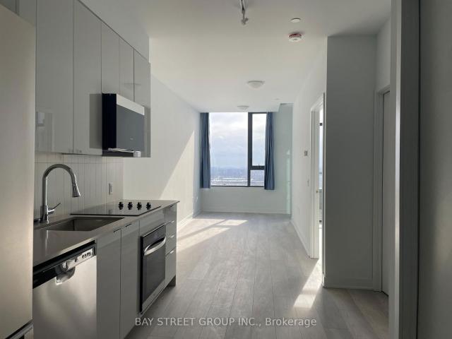 Condo for rent in Toronto, Golden Horseshoe