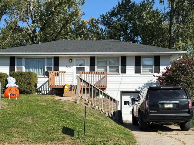 House for sale in Karen Acres, Urbandale