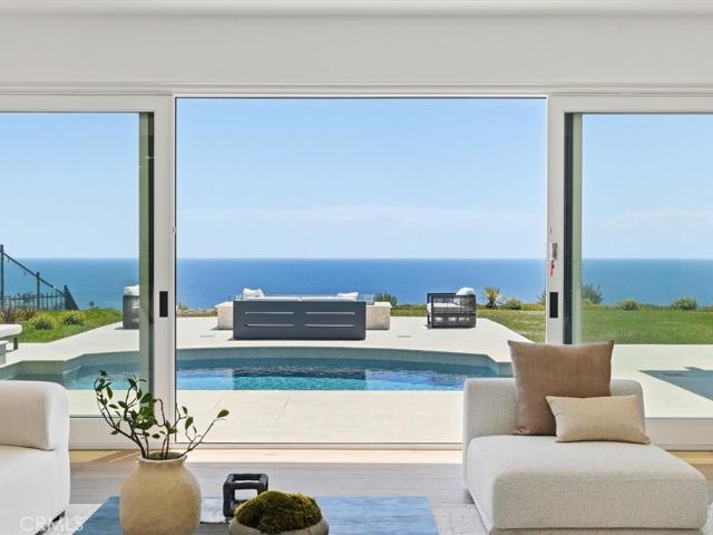 House for sale in Rancho Palos Verdes, California