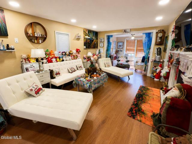 House for sale in Kinderhook, New York