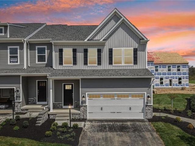 Townhouse for sale in Butler, Pennsylvania