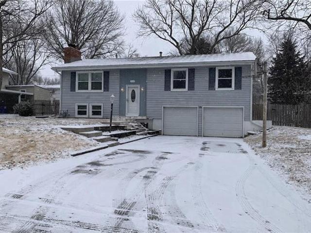 House for sale in Gladstone, Missouri