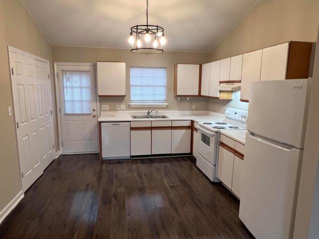 Townhouse for sale in Greenville, Pitt County