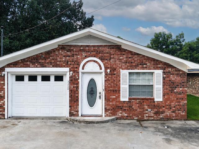 House for sale in Pine Bluff, Jefferson County