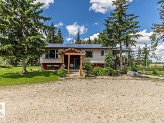 House for sale in Bluffton, Alberta