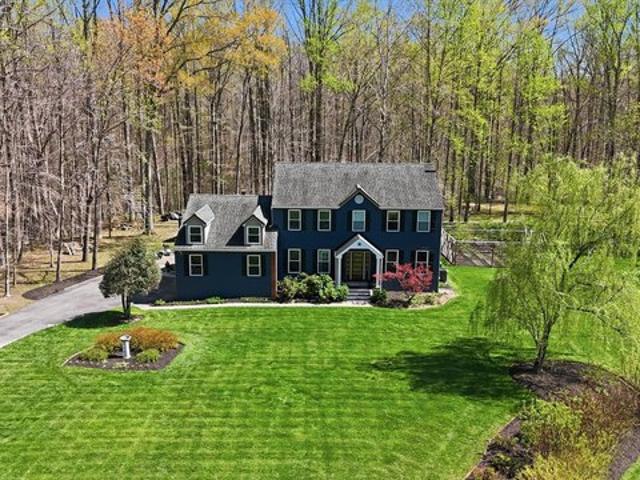 House for sale in Gibsonton, Maryland