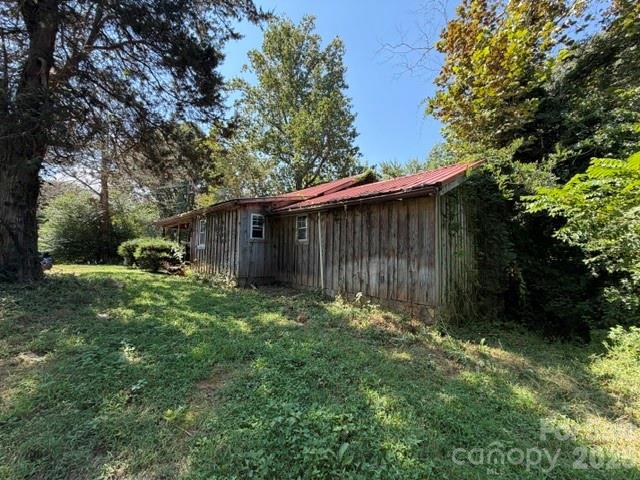 House for sale in Granite Falls, North Carolina