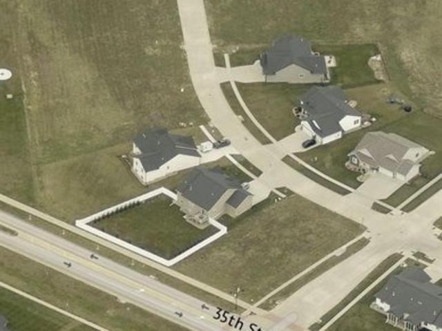 Land for sale in Linn, Iowa