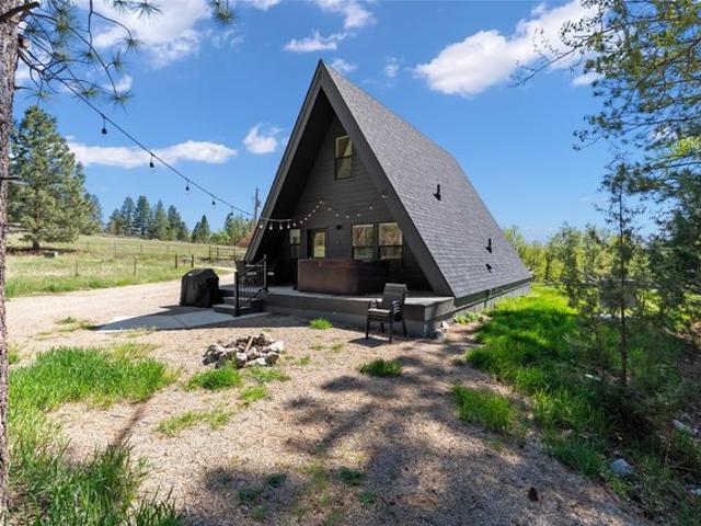 House for sale in Ravalli, Montana