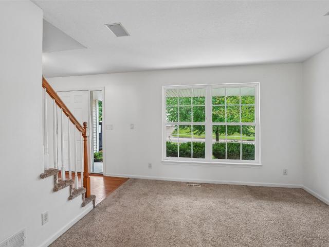 House for sale in Woodside Park, Des Moines