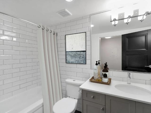Apartment for rent in Shelbourne, Saanich