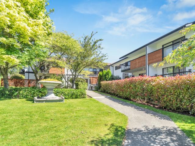 Apartment for rent in Saanich, British Columbia