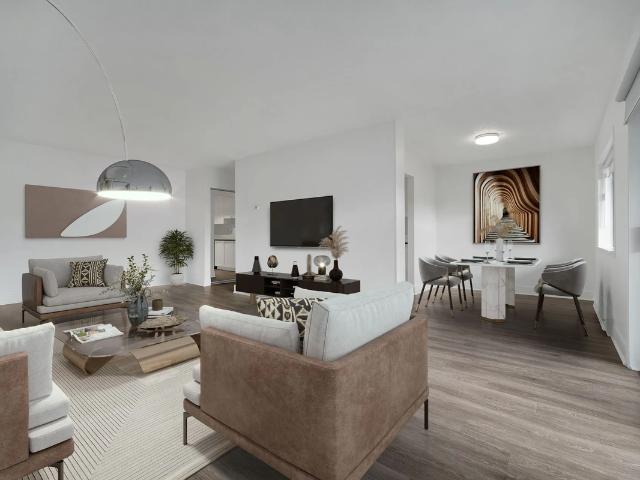 Apartment for rent in Shelbourne, Saanich