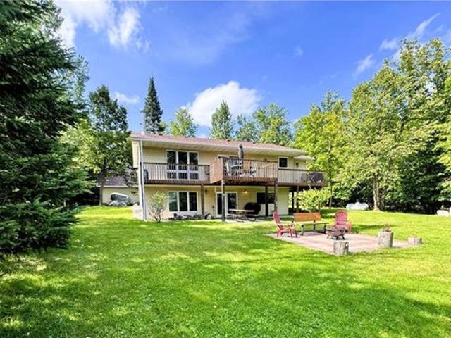 House for sale in Hubbard, Minnesota