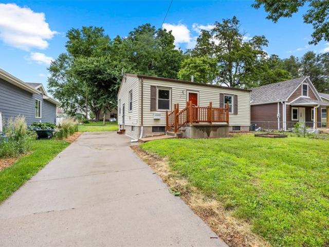 House for sale in Des Moines, Iowa